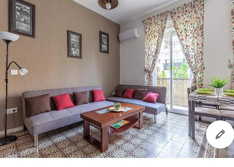 Violeta Apartment With Cozy Balcony Sevilla